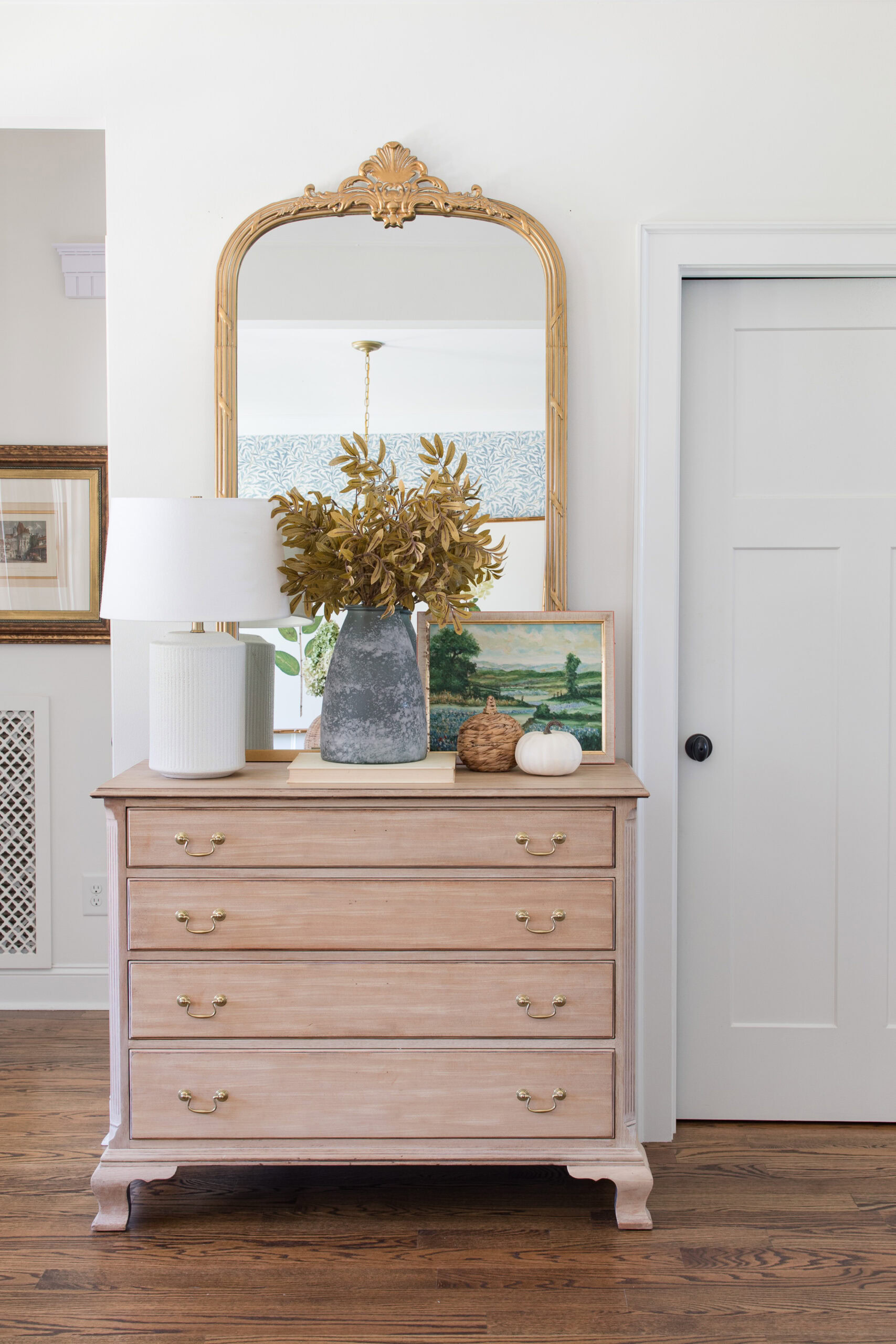 Benjamin Moore White Dove | Amelia Lawrence Style