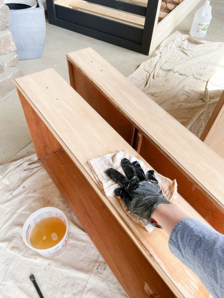 How to Strip and Bleach Mahogany Furniture