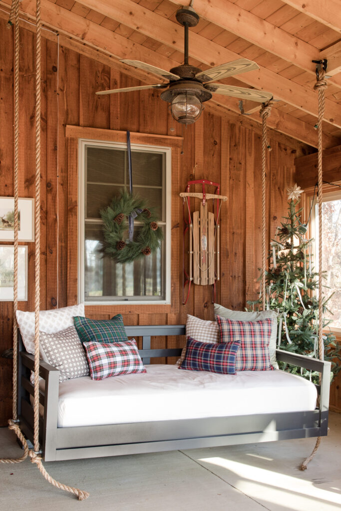 Barndominium Christmas | Amelia Lawrence
