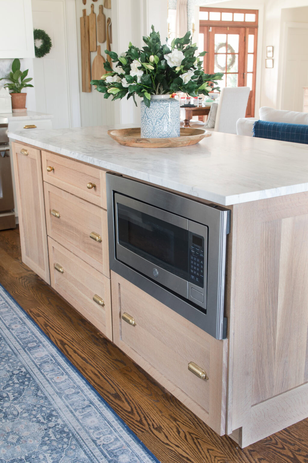 Kitchen Island Microwave | Amelia Lawrence