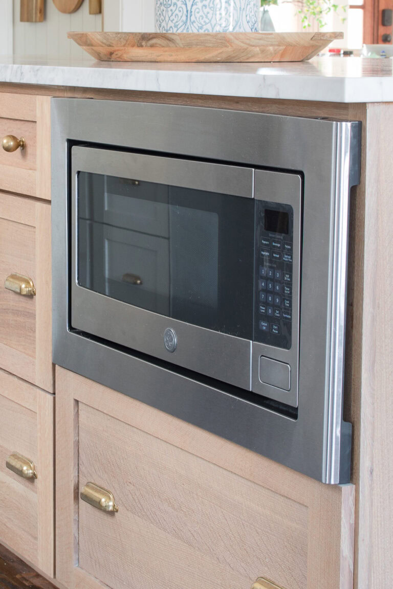 Kitchen Island Microwave | Amelia Lawrence