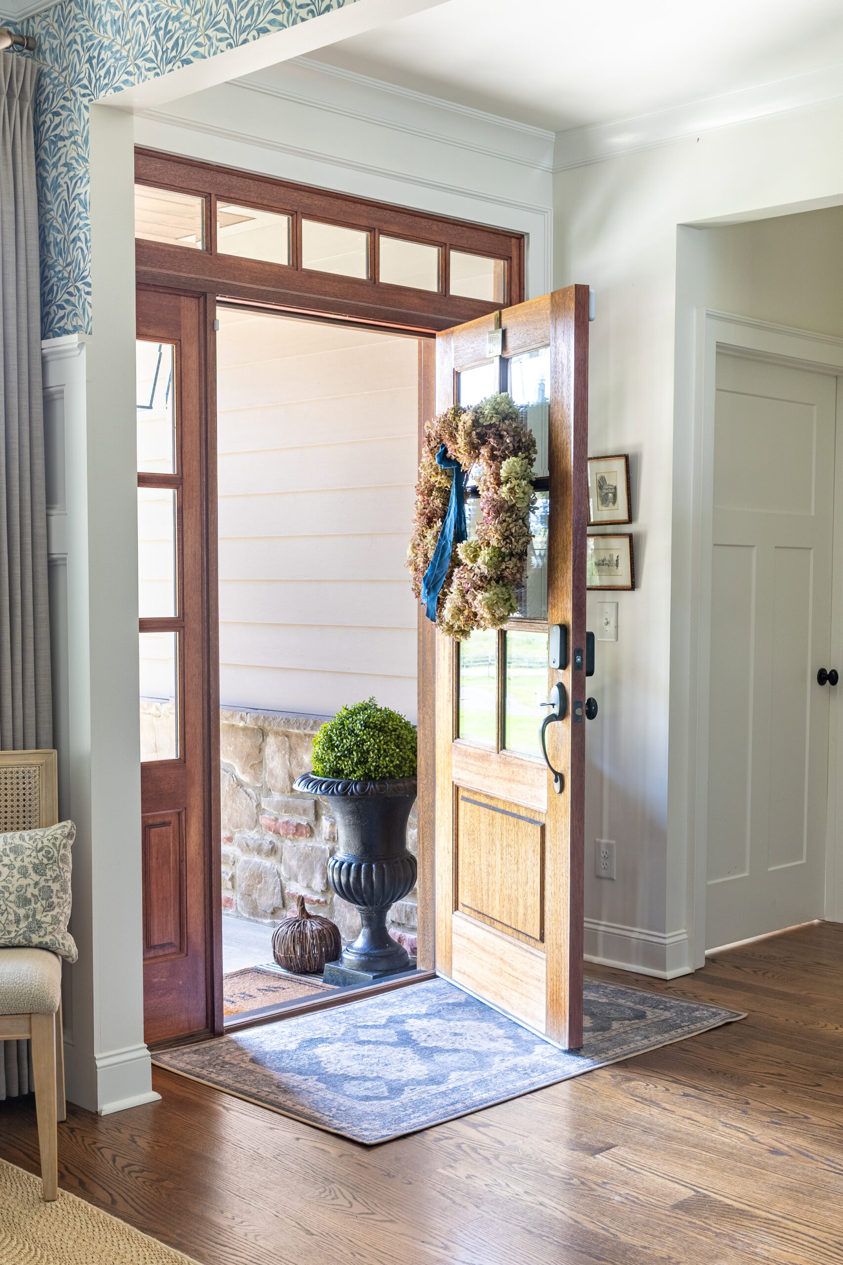 washable rug at the front door of the foyer